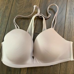 Victoria’s Secret Grey/Lilac Bra